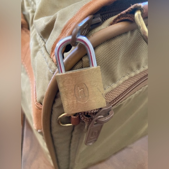 Vintage Hartmann Nylon/Leather Unisex Duffle Bag - Picture 8 of 13